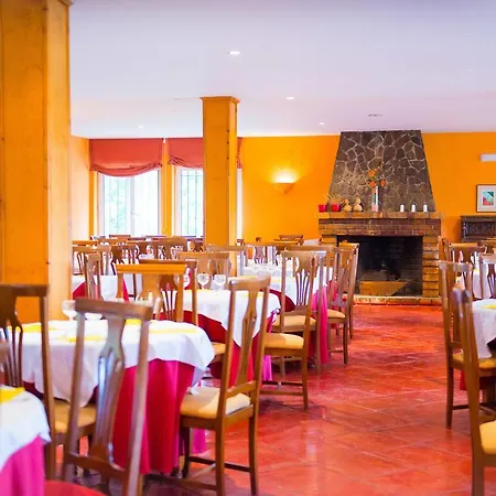 Hotel Santa Cruz Sierra Nevada